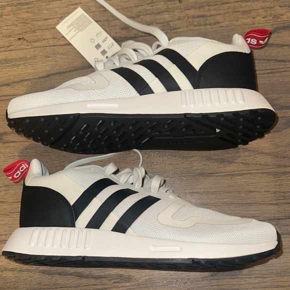 adidas Boy Kids White and Black Sneakers - Picture 7 of 8